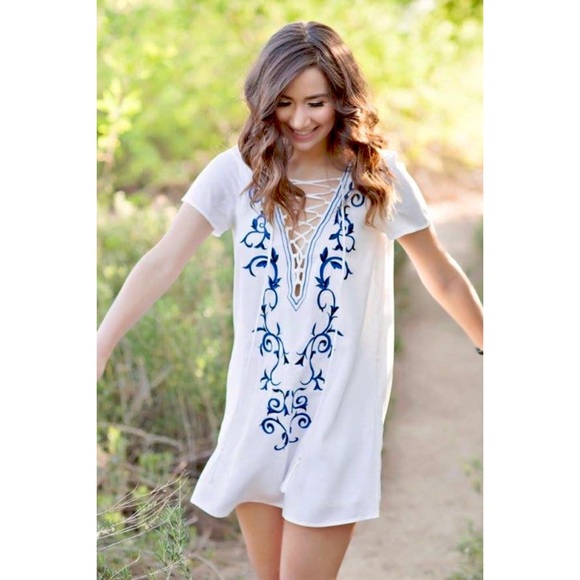 Lulu’s Boho “Paradise Awaits” Lace Up Shift Dress - Picture 11 of 16